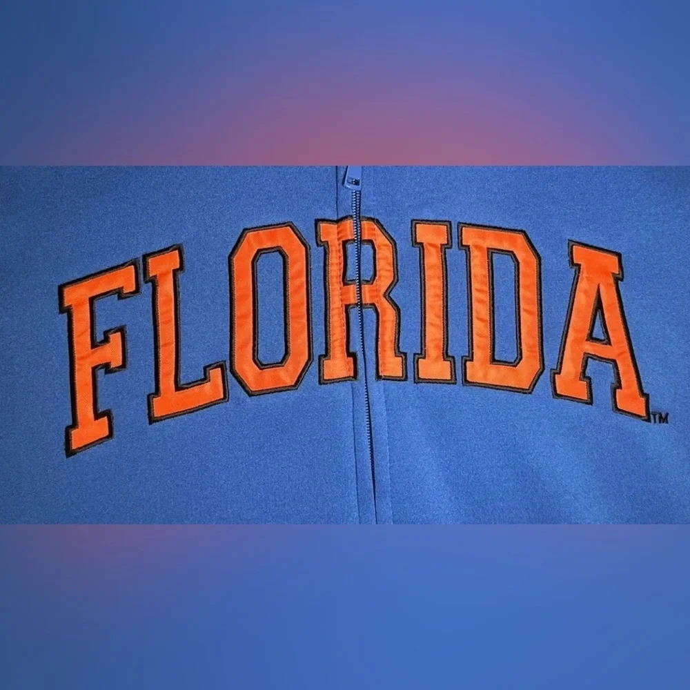 Florida Gators Full Zip Jacket Mens Size M Stitched Lettering Pockets Heavy Warm